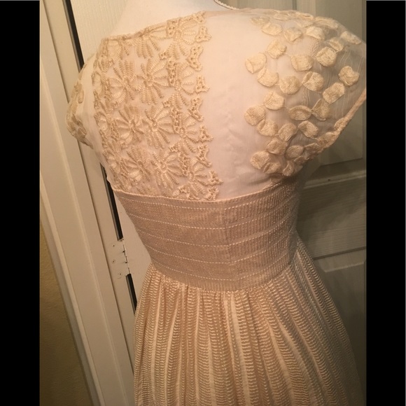 ANTHROPOLOGIE Moulinette Soeurs Ivory Lace Dress - Picture 7 of 8